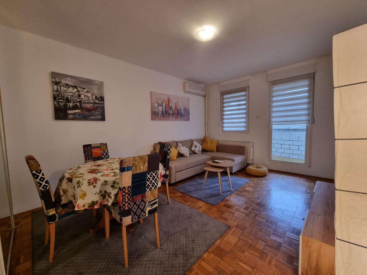 Simeon Apartment Белград Екстериор снимка