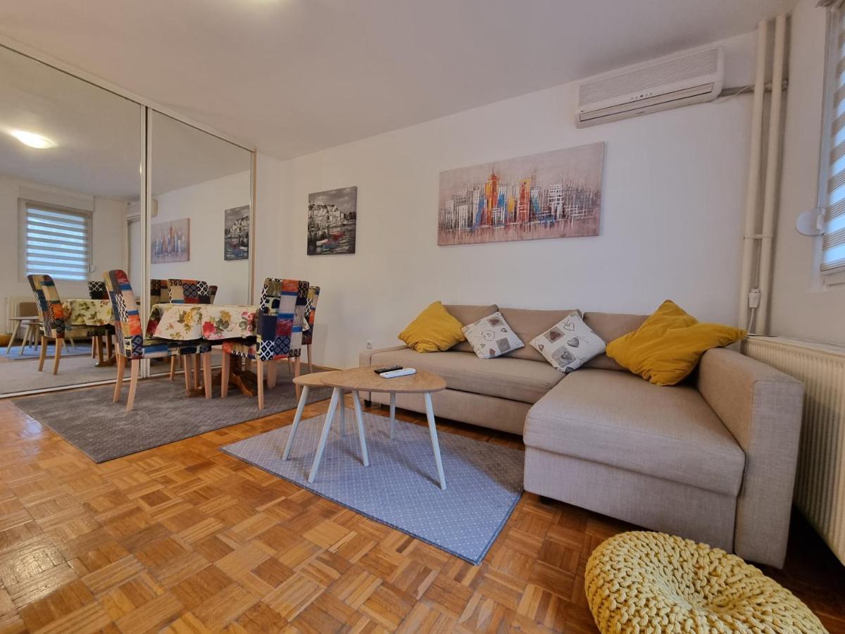 Simeon Apartment Белград Екстериор снимка